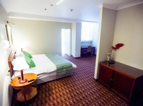 Spirit of Herzl Hotel