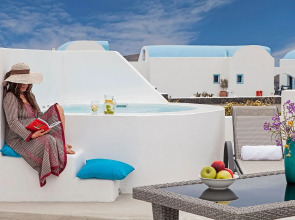 Athiri Santorini Hotel
