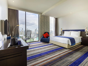 Holiday Inn Express Bangkok Siam by IHG
