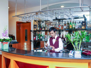 Oscar Saigon Hotel