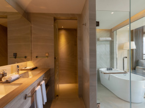 New Orient Hotel Danang