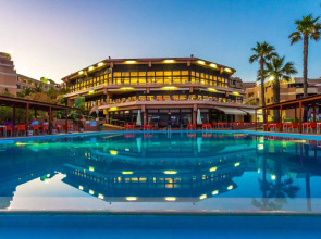 Auramar Beach Resort