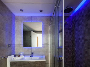 Aparthotel Puerto Cala Vadella