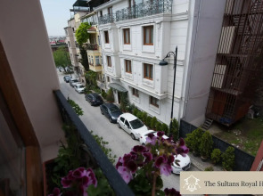 Отель Sultans Royal