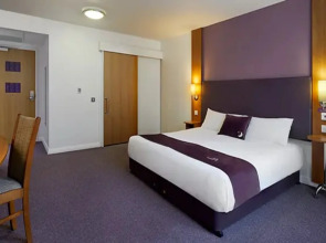 Premier Inn Manchester Airport (M56/J6) Runger Lane North