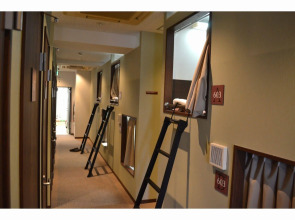 1 Night 1980 Hostel Tokyo