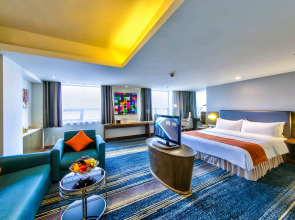 Holiday Inn Express Dalian City Centre by IHG