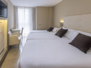 Отель Serhs Del Port