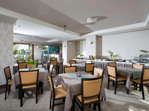 Mary Hotel & Mary Royal Suites