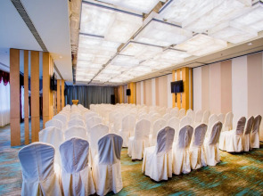 Holiday Inn Express Dalian City Centre by IHG