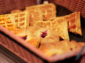 Phoenix Hotel Karon Beach