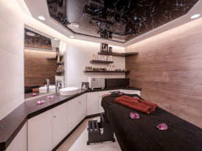 voco Strasbourg Centre The Garden by IHG