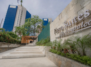 Playa Suites
