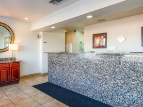 Econo Lodge Phoenix North I-17