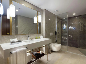 DoubleTree By Hilton Antalya City Centre