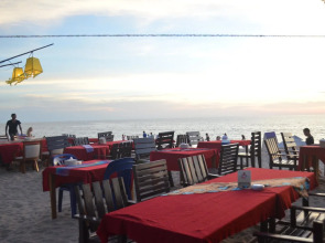 Lanta Nice Beach Resort