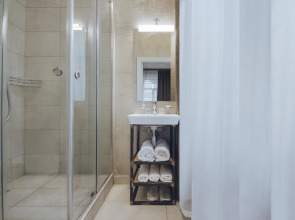 Custos Hotel Tsvetnoy