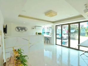 RQ Suvarnabhumi Airport by Collection O