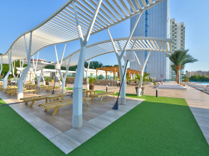 INTERNATIONAL Hotel Casino & Tower Suites