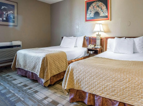 Rodeway Inn Cheyenne I-80 East