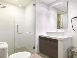 Sama-Sama Express KLIA Terminal 1 - Airside Transit Hotel