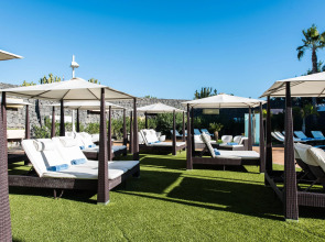 Отель THB Tropical Island Aparthotel