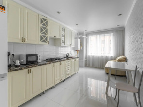 Aura на улице Братьев Темировых 69/1