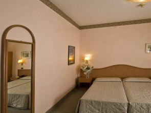 Villa Tiziana Hotel