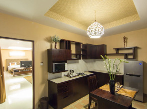 Flamingo Dewata Suite