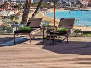 Отель Melia Calviá Beach