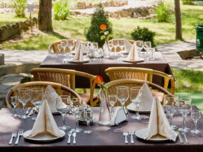 Zolota Gora Hotel-Rancho