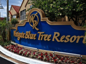 Westgate Blue Tree Resort in Lake Buena Vista