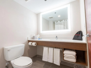 Le Parisis Paris Tour Eiffel