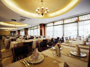 Taksim Metropark Hotel