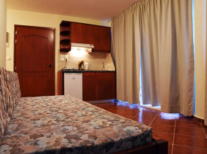 Iolkos Hotel Apartments