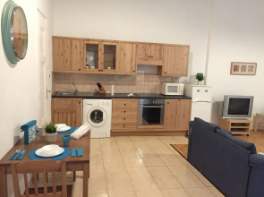 Hi5 Apartments - Parliament