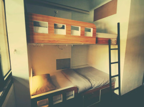 The Hive Hatyai Hostel