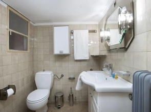 Studio Next to Agios Nikolaos Church