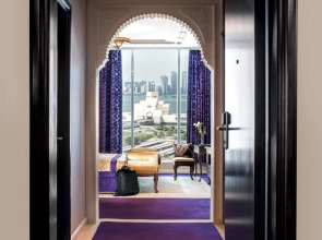 Saraya Corniche Hotel