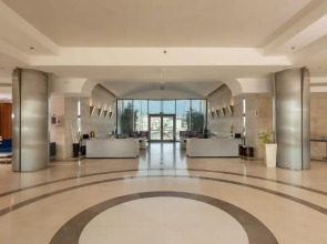 Herzliya Marina Lagoon Apartment