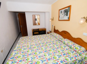 Отель Amic Can Pastilla