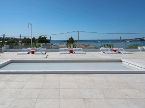 Отель THB Naeco Ibiza - Adults Only