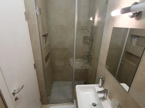 Home Living Apartments