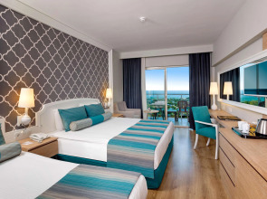 Sherwood Exclusive Lara