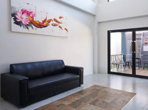 S2 Airport Residence