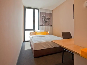 B&B Hotel München-Moosach