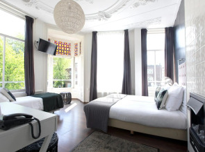Quentin Amsterdam Hotel