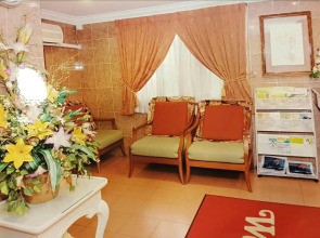 Lotus Family Hotel, Medan Tuanku