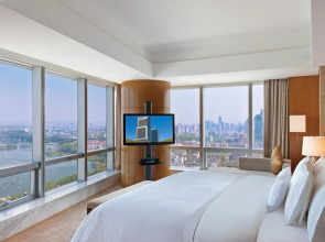 The Westin Nanjing Xuanwu Lake