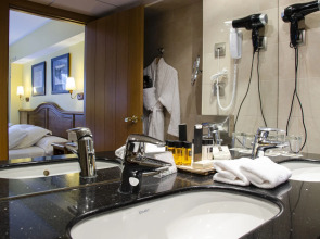 Ski Plaza Hotel & Wellness